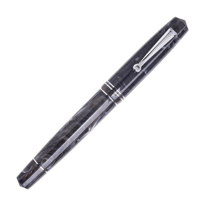 Leonardo Momento Zero Fountain Pen - Horn CT 4