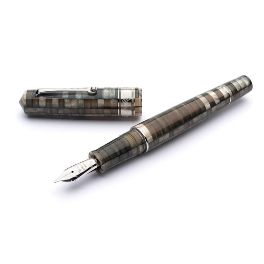 Leonardo Mosaico Fountain Pen - Sand CT