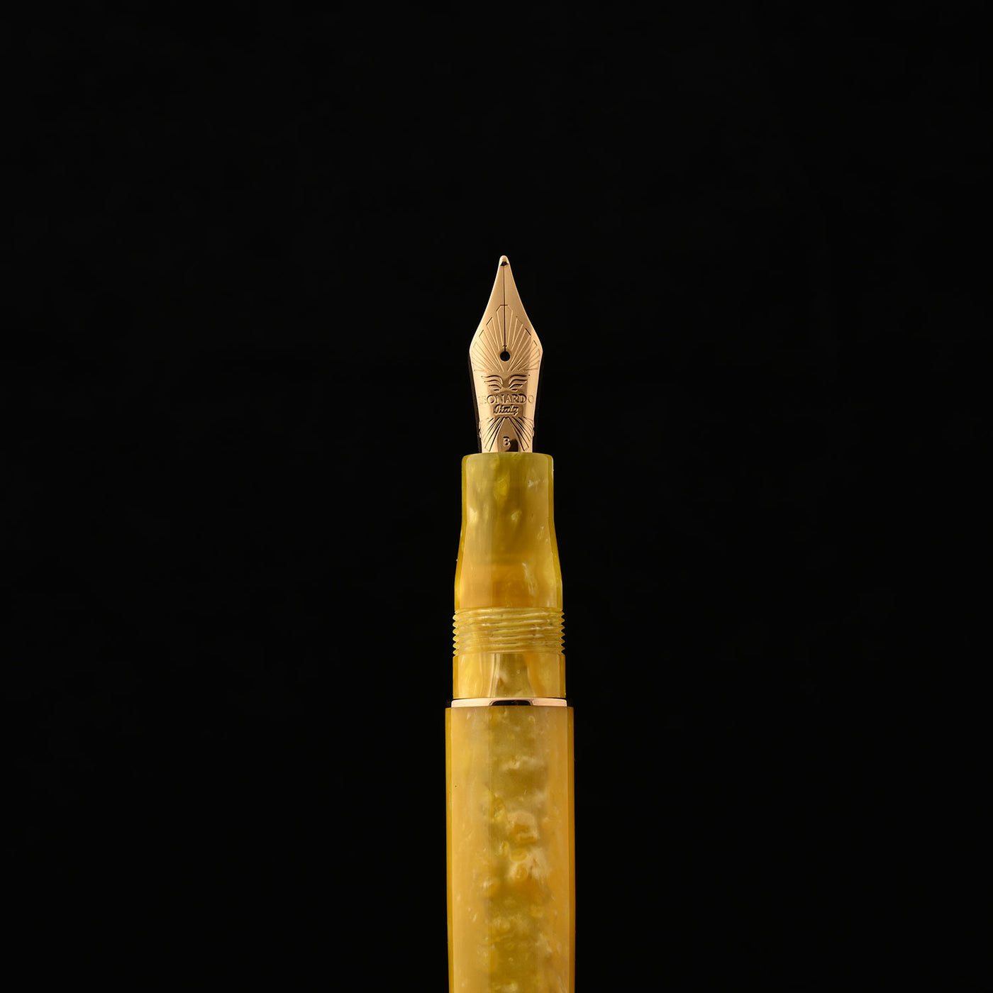 Leonardo Furore Fountain Pen - Yellow Sun GT 14