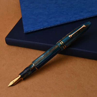 Leonardo Furore Grande Fountain Pen - Hawaii GT 9