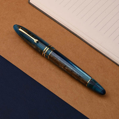 Leonardo Furore Grande Fountain Pen - Hawaii GT 12