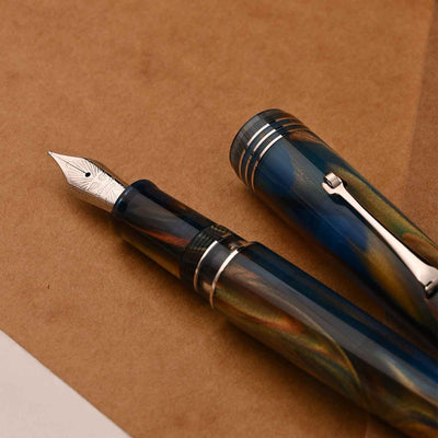 Leonardo MZ Grande 2.0 Fountain Pen - Stardust CT (Special Edition) 10