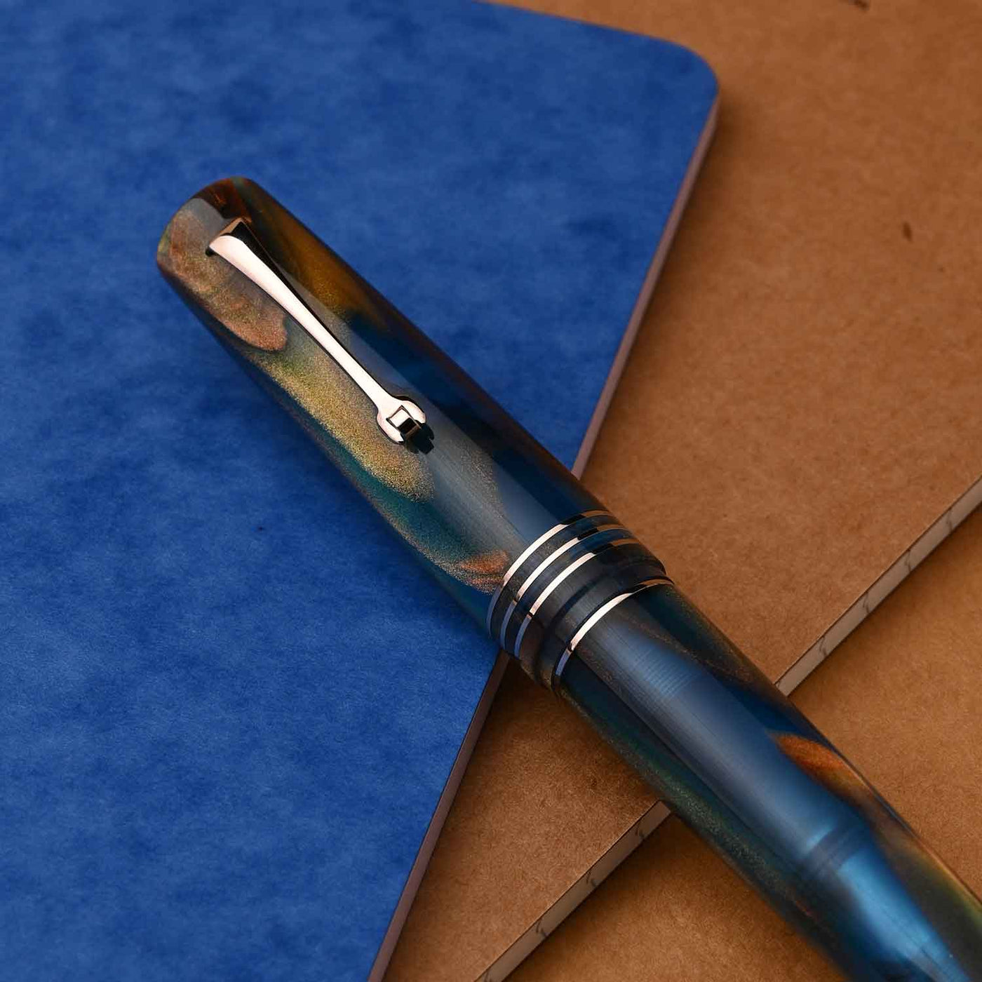 Leonardo MZ Grande 2.0 Fountain Pen - Stardust CT (Special Edition) 16