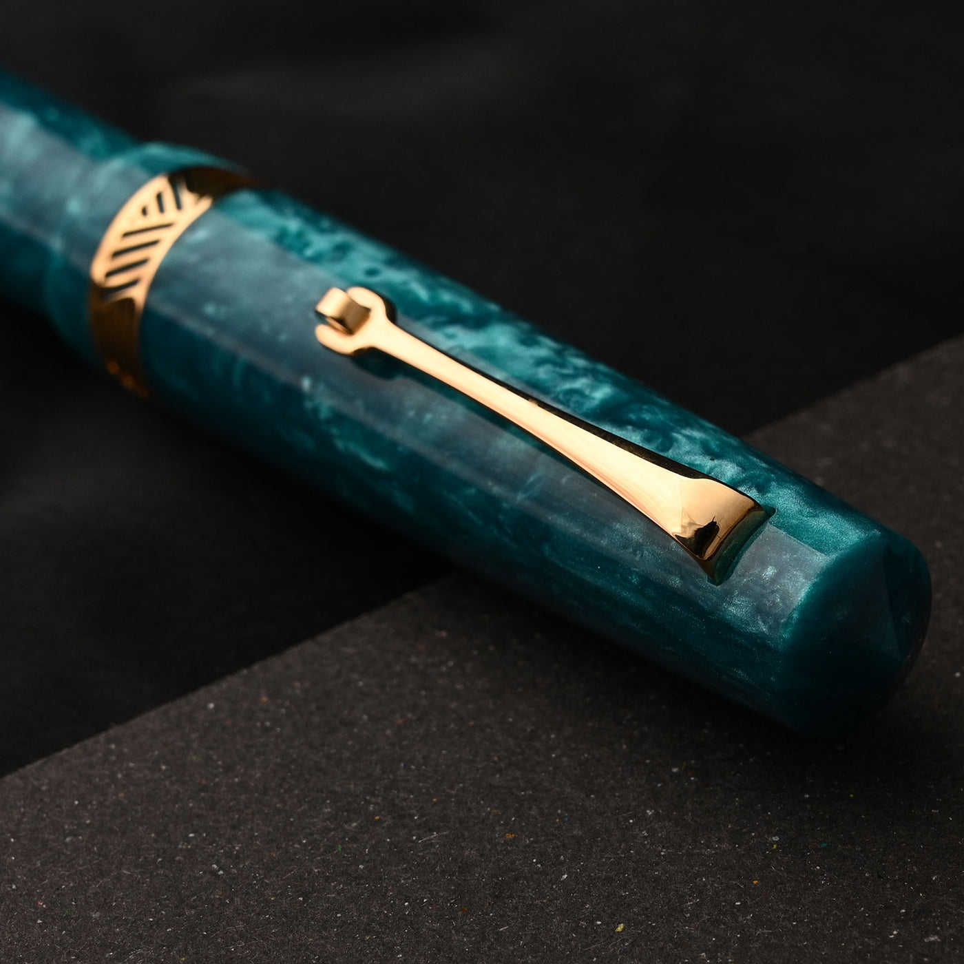 Leonardo Magico Fountain Pen - Smeraldo GT 11