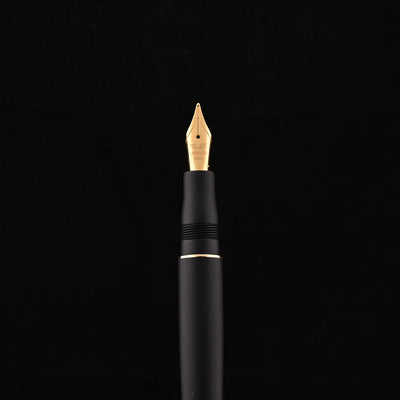 Leonardo Momento Zero Fountain Pen - Matte Black GT 13