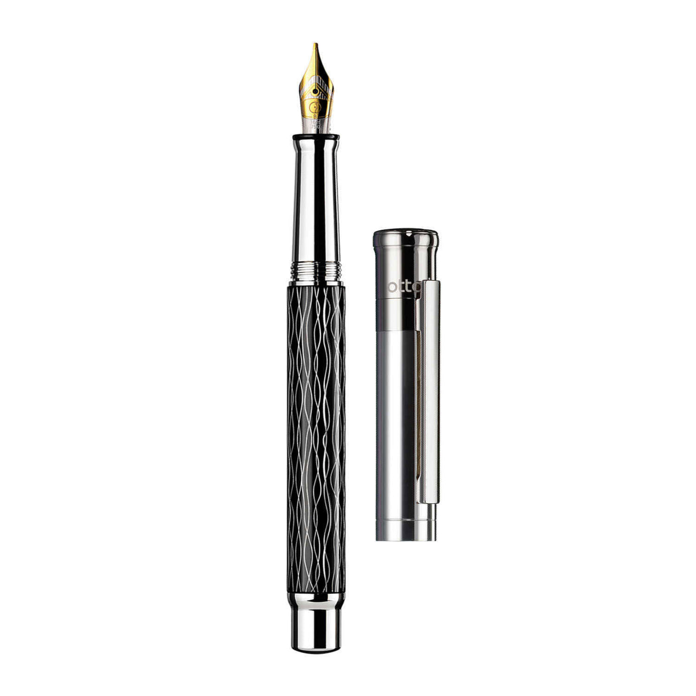 Otto Hutt Design 04 Fountain Pen Grooved Black 18K Gold Nib 2