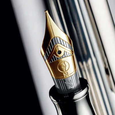 Otto Hutt Design 07 Fountain Pen, Lacquered Brass - 18K Gold Nib