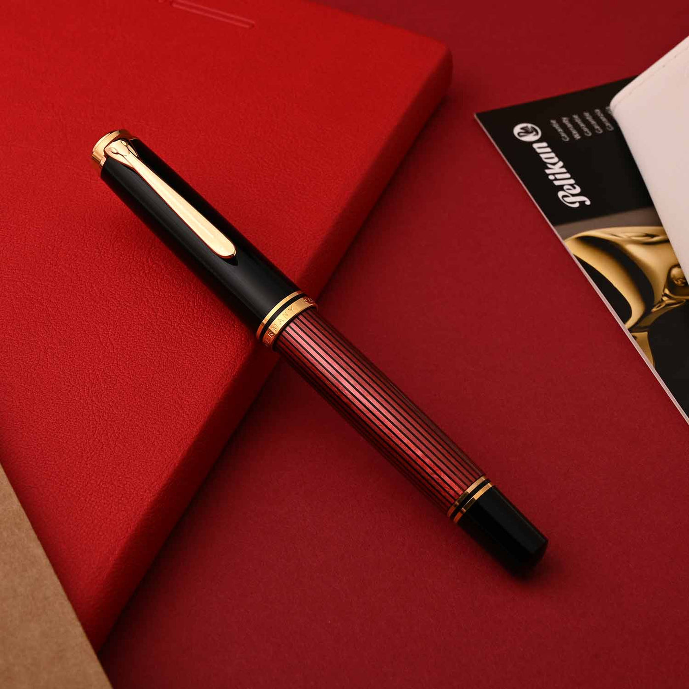 Pelikan M800 Fountain Pen - Black Red GT 13