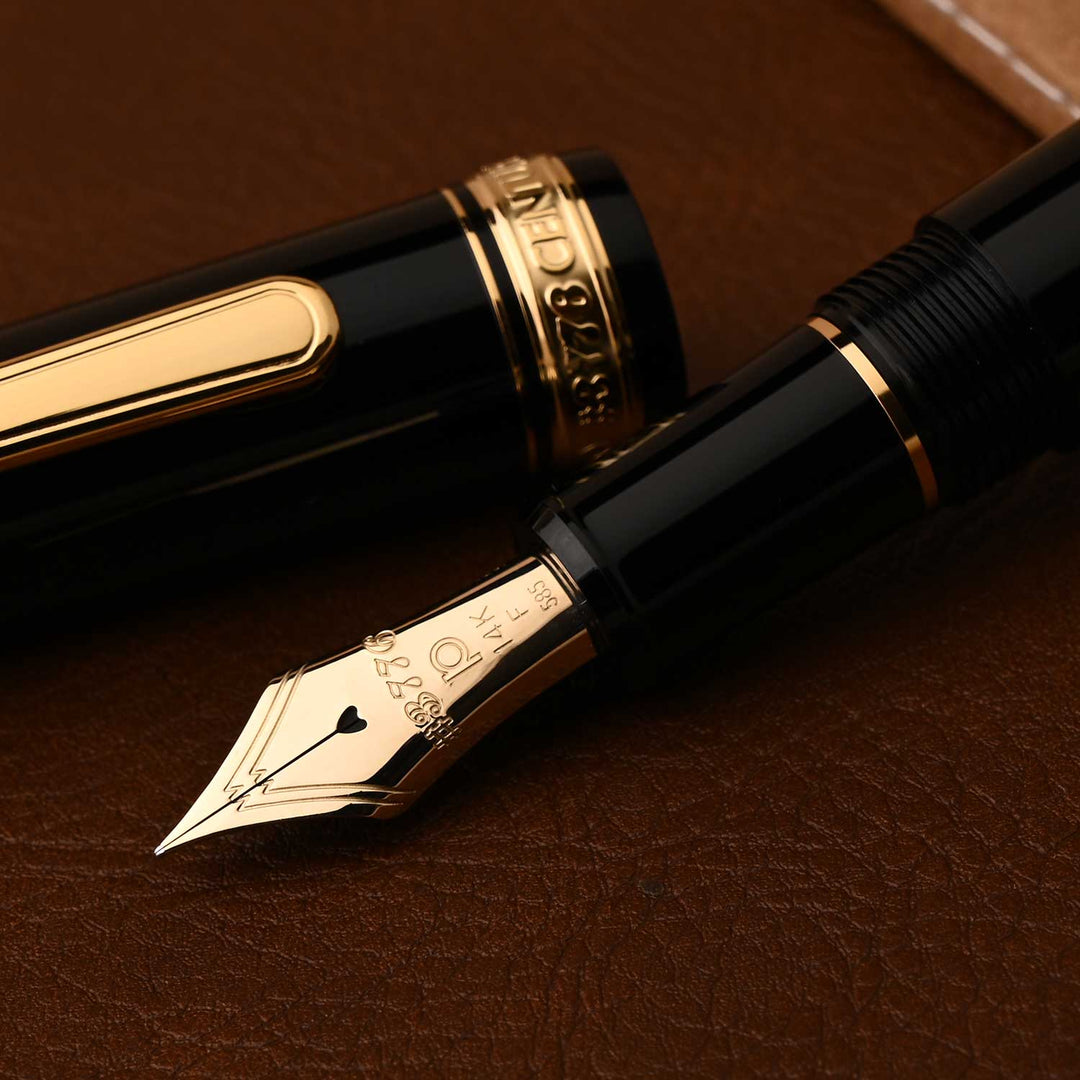 Platinum 3776 Century Fountain Pen Black in Black GT
