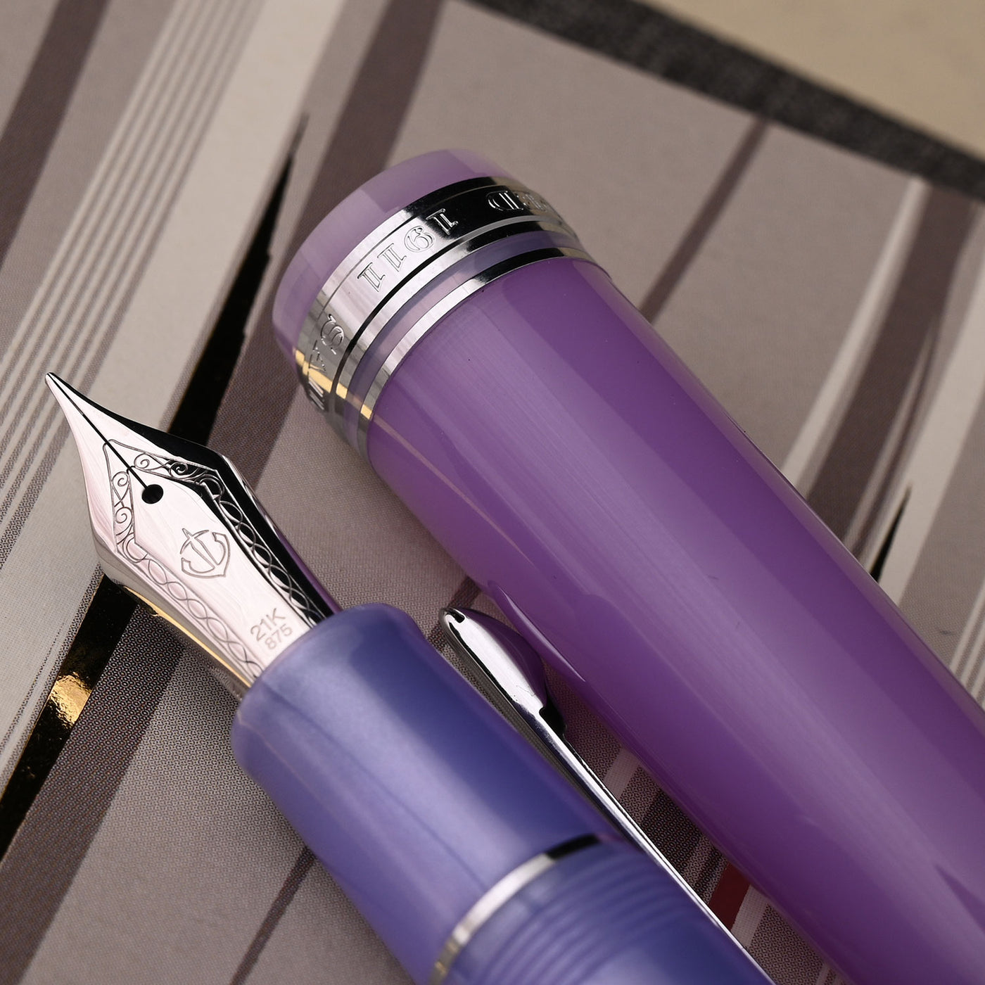 Sailor Professional Gear Cocktail Series Fountain Pen Violet Fizz (Special Edition) 8